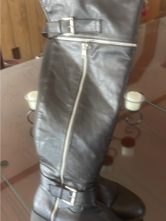 Shoes - Black Leather Knee-High Boots with Side Zipper